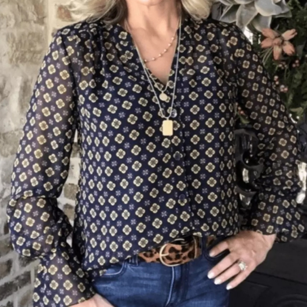 Cabi 3772 mosaic blouse size small